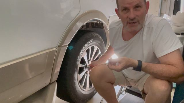 Watch for Swollen LUG Nuts! Maintenance Tip. Toyota, Ford, Dodge, Jeep, GM, Chrysler and others! смотреть онлайн