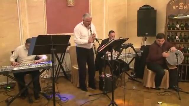 Aро-кларнет,Мосо-дhoл,клавишные Ахо,Аво смотреть онлайн