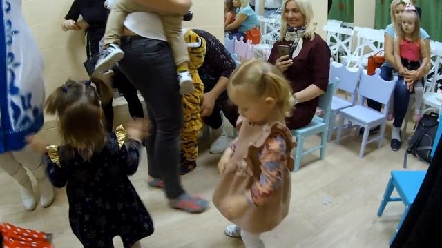 Новогодняя программа для детей смотреть онлайн