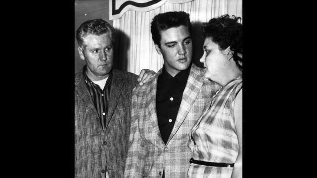Elvis' Mom takes over Hollywood & Loving You Set and makes a Cameo in his 2nd Movie. What Happened? смотреть онлайн