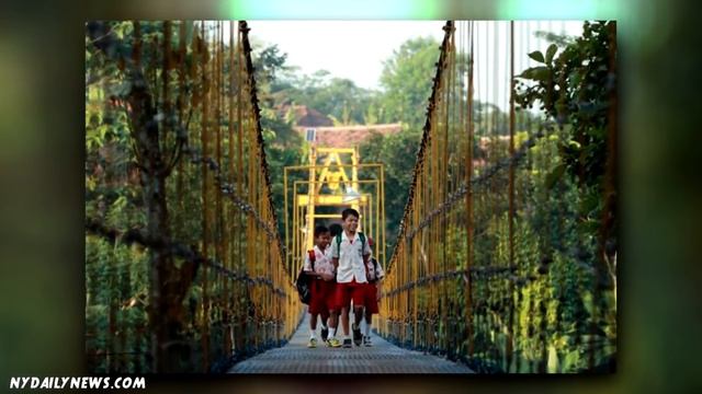 6 Most Dangerous Ways Kids Get To School смотреть онлайн