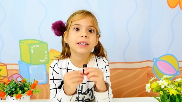 Minie Mouse kıyafet değiştiriyor. Kız oyuncakları смотреть онлайн