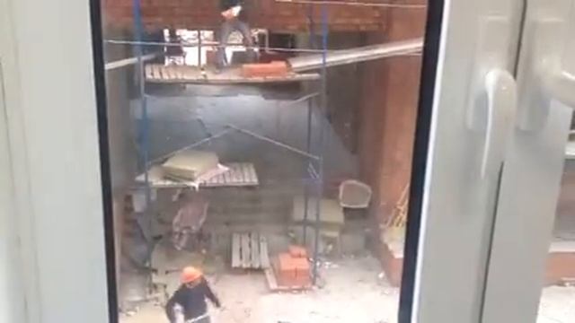 Кирпичники-жонглеры. смотреть онлайн