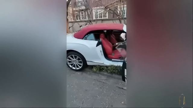 Supercar Crash #1 - 1 Hour Compilation - Supercar Fail