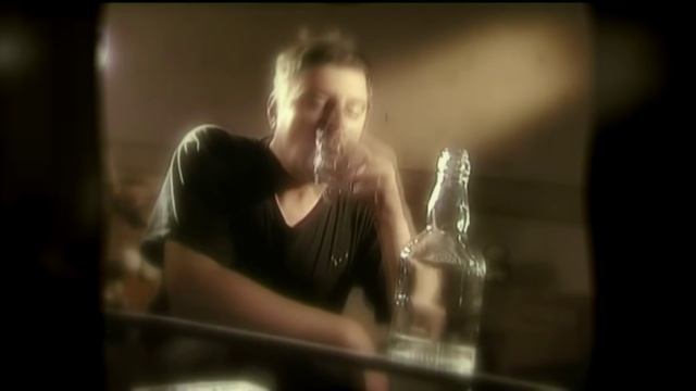 ЕСЛИ НЕТУ В ТЕБЕ ЗЕРНЫШКА - Автор и исполнитель Сергей Гвоздика смотреть онлайн