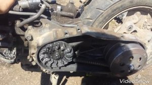 Разбираем мопед Honda dio аф 56 .