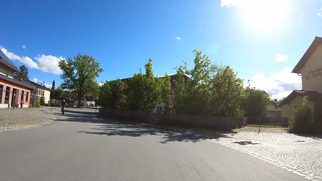 Как живут в деревне Германии: Хундердорф (Hunderdorf) смотреть онлайн