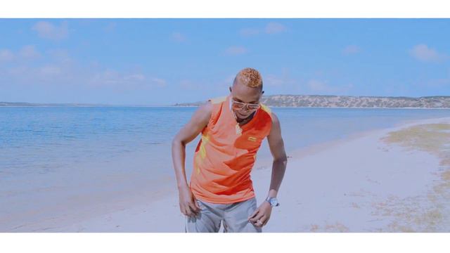 Ds Uta pfuca ungafananga na mina ( Directed BY Mr 9Ce ) смотреть онлайн