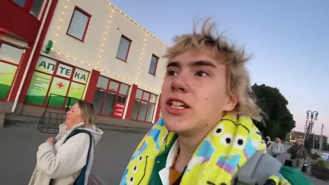 я переехал в париж/что с лизой, учеба во франции смотреть онлайн