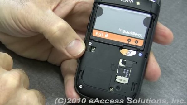 BlackBerry Torch 9800 New Hardware Features