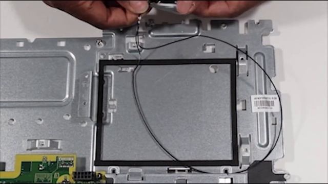 Replace the Wireless LAN Antennas | HP EliteOne 800 G4 23.8 and G3 23.8 All-in-One PCs | HP смотреть онлайн