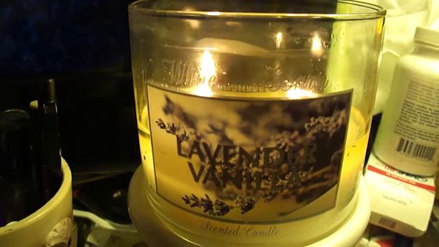 Review: Bath & Body Works White Barn Lavender Vanilla Candle 14.5 oz 3 wick смотреть онлайн