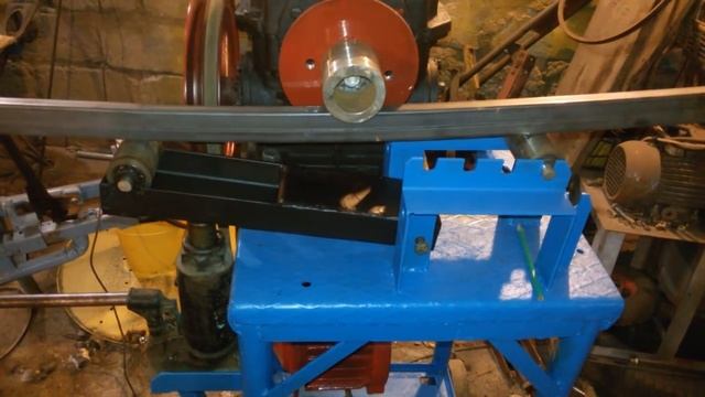Станок для холодной ковки. Гну профиль. смотреть онлайн
