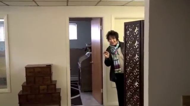 16 ft Albino Python... Jamie and her moms first reaction смотреть онлайн