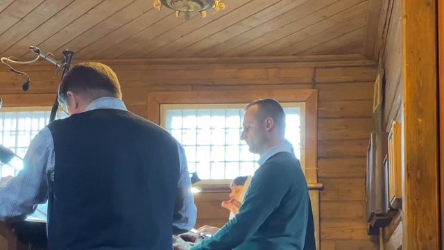 "Исаие, ликуй", "Святии мученицы", "Слава Тебе, Христе Боже" // Таинство Венчания. смотреть онлайн