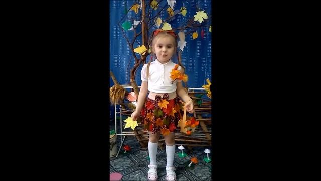 Праздник Осени в детском саду Дюймовочка смотреть онлайн
