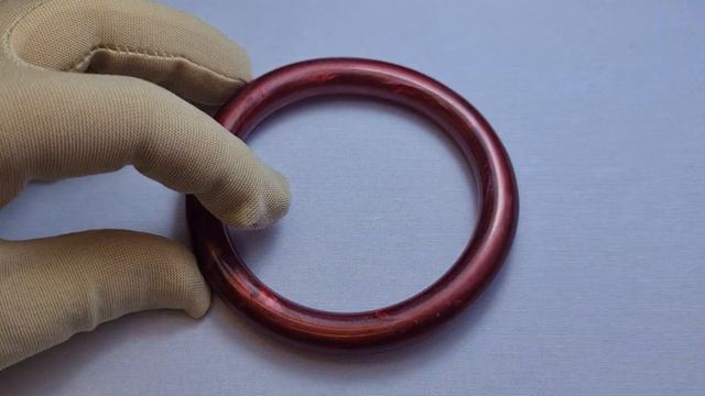 Бакеліт.  Alexis Bittar. Coro.  BSK. Kramer. KJL For Avon. Вінтажна біжутерія.