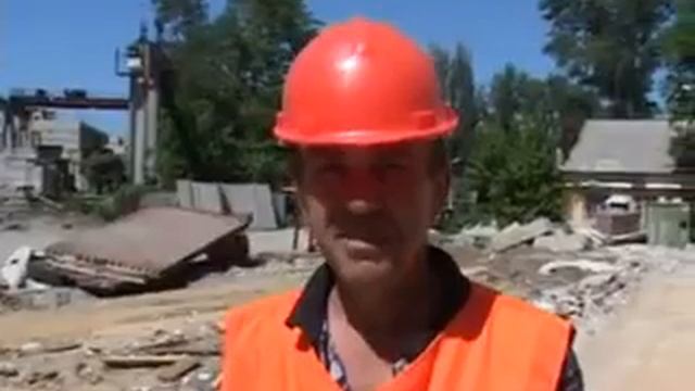 НАЛЕЙ, ЖЕНА, ДОМОЙ ПРИШЕЛ СТРОИТЕЛЬ! С Днем Строителя! САМАЯ КРАСИВАЯ песня про строителей. смотреть онлайн