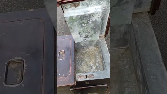 Старинный дореволюционный холодильник смотреть онлайн