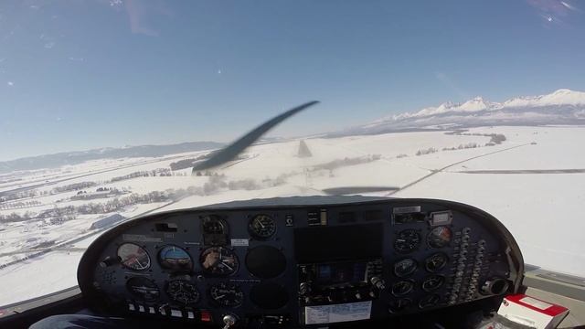 Poprad Tatry Airport, LHGD - LZTT - LHGD смотреть онлайн