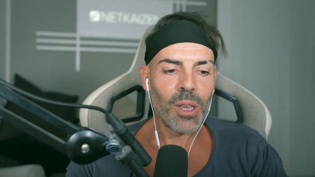 La INTELIGENCIA ARTIFICIAL deja el SISTEMA EDUCATIVO obsoleto смотреть онлайн