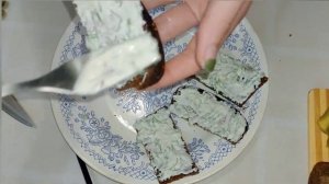 ТОПОВЫЕ БУТЕРБРОДЫ со ШПРОТАМИ. Быстрый и вкусный рецепт.
