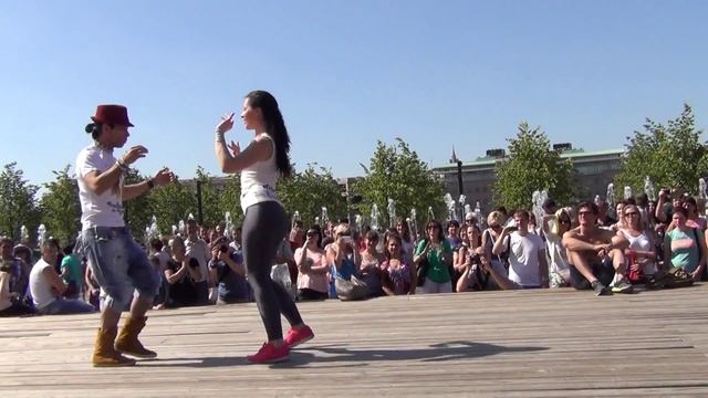 Чино и Даша - доминиканская бачата в парке Музеон смотреть онлайн