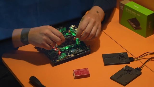 Turing Pi 2 - host Kubernetes, Docker, and cloud-native apps. смотреть онлайн