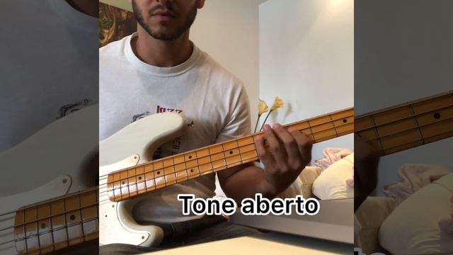 Fender Precision Avri Review смотреть онлайн