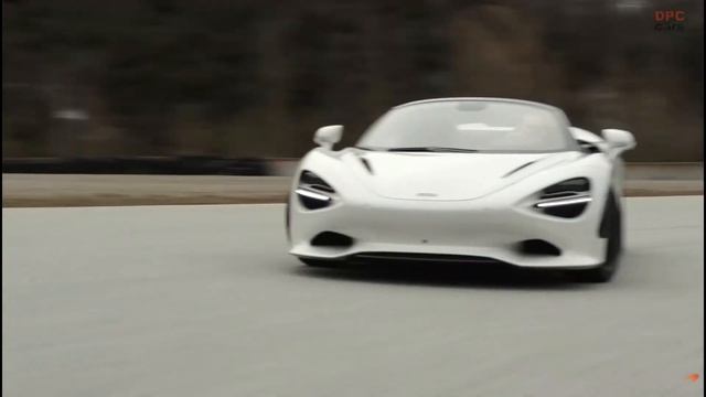 2024 McLaren 750S Revealed With 740 Horsepower смотреть онлайн