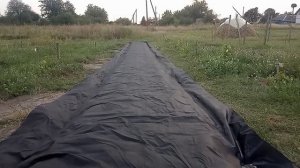 Готовим грядку для клубники под агроволокно вручную: от А до Я