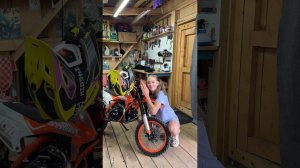 Счастливое детство на Sharmax Powermax 140 Mini  #sharmax #мотоцикл #питбайк #прикол