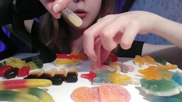 АСМР ? ИТИНГ СЛАДОСТЕЙ • МАРМЕЛАДА ? мукбанг | ASMR eating candy смотреть онлайн