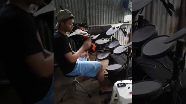 the spiriet carries on cover dtx400K смотреть онлайн
