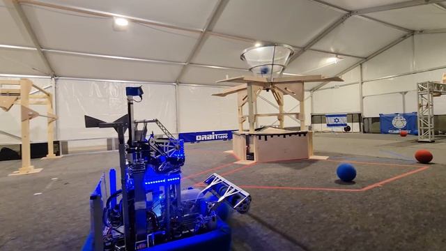 FRC team 1690 Orbit 2022 robot reveal - "PARKER" смотреть онлайн