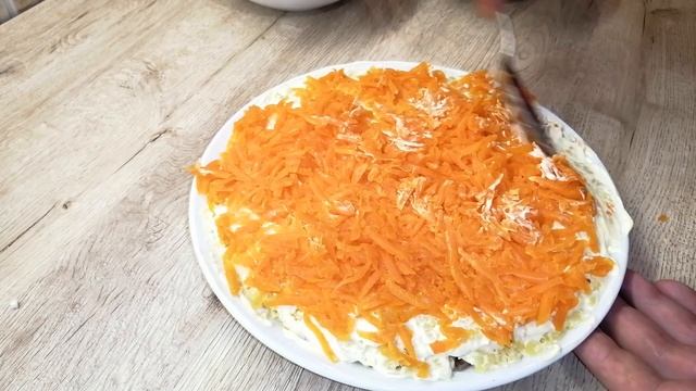 Сельдь под шубой| Как приготовить селедку под шубой | ВКУСНОДЕЛ смотреть онлайн