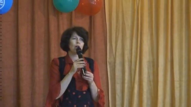 Дуэт учителя и ученицы о трогательной первой школьной любви смотреть онлайн