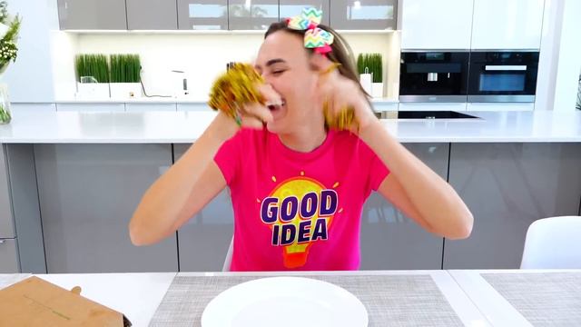 व्लाद और निकी चुंबक गेंदों के साथ खेलते हैं - बच्चों के लिए मजेदार कहानी смотреть онлайн