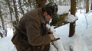 ОХОТА НА КУНИЦУ  РАБОТА САМОДЕЛЬНОГО ПРОХОДНОГО КАПКАНА