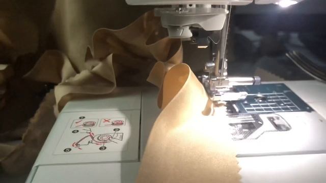 Закладка складок вилкой. смотреть онлайн