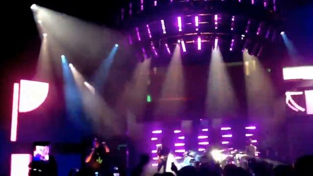 The Weeknd - Wanderlust Live @ The Greek Theatre Los Angeles, CA смотреть онлайн