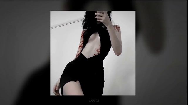 Offl1nx - misted (slowed € reverb) смотреть онлайн