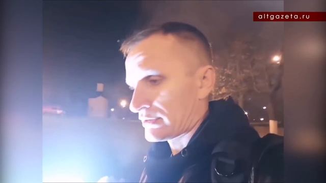 Почему сгорели палатки конкурентов РПЦ у лавры? I Сергиев Посад смотреть онлайн