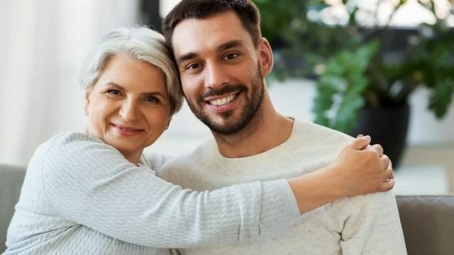 Муж хотел уйти к молодой... но узнал о наследстве - передумал. Истории из жизни (аудио истории) смотреть онлайн