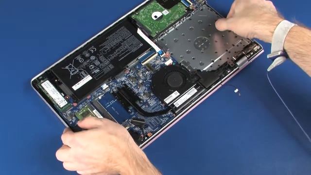 Replace the Display Panel Assembly | HP Pavilion 15-cc000 and cd000 | HP смотреть онлайн