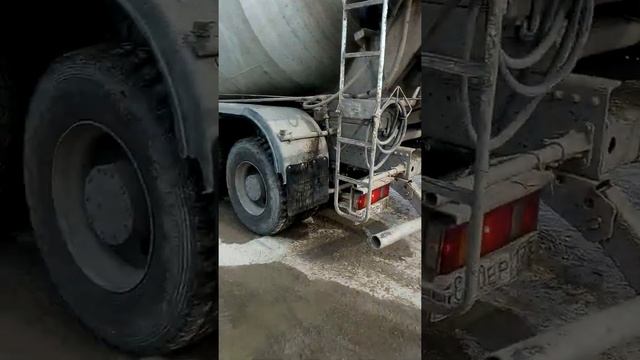 Работа на миксере(1) смотреть онлайн