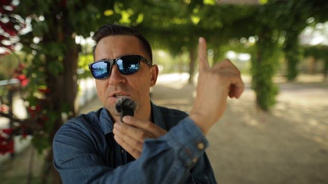 Как снимать себя на улице смотреть онлайн