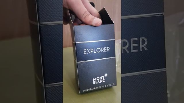 Mont blanc Explorer unboxed 100ml смотреть онлайн