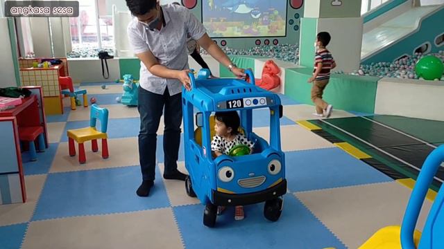 Little Playground at SOMA Palembang - Happy World смотреть онлайн