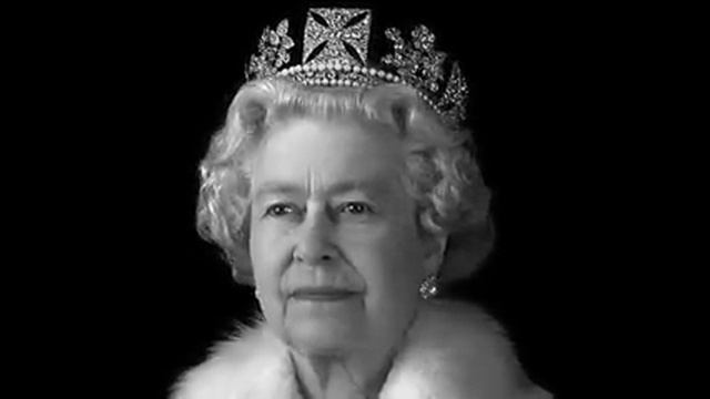 Royal flash: photographing the Queen in 3D смотреть онлайн
